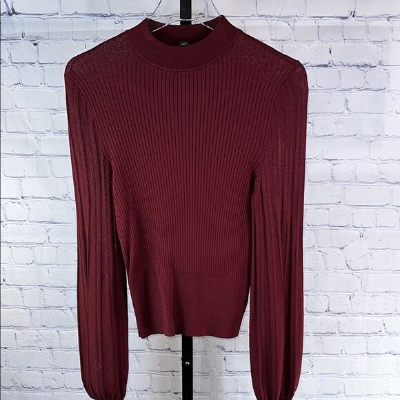 Express Burgundy Ribbed Crewneck Sweater Top Size Small - Picture 1 of 5